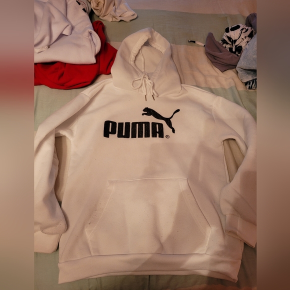 White puma hoodie - Picture 1 of 2